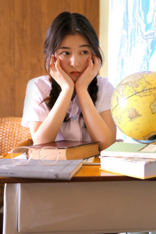 三叶草FY3366在线观看